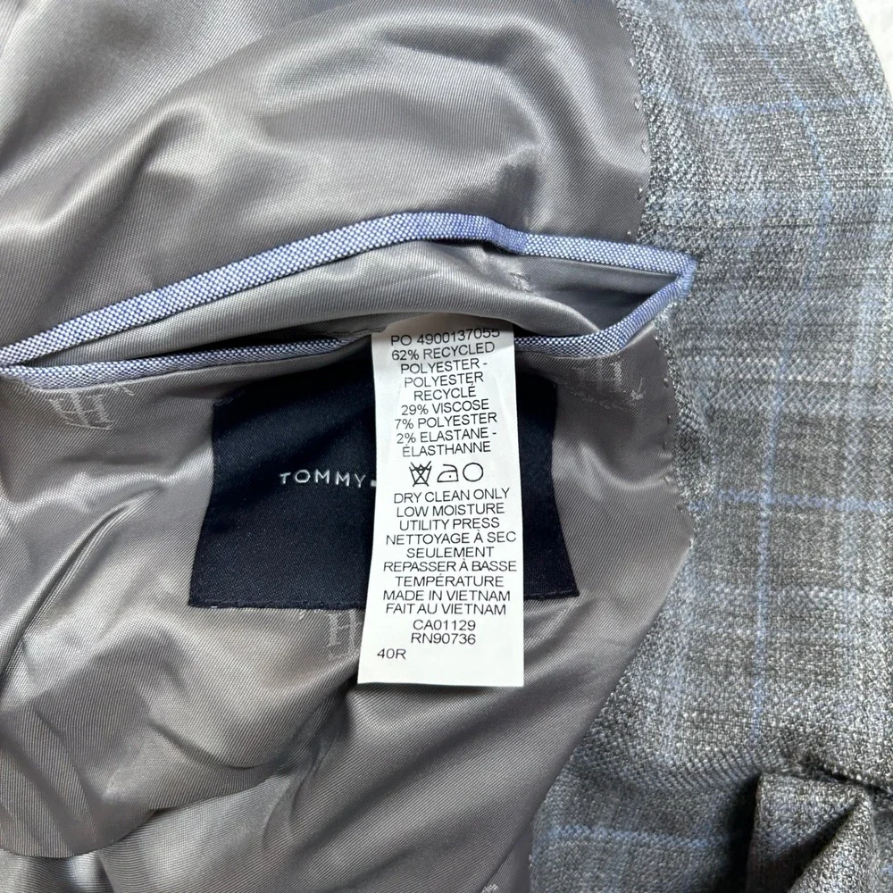 Tommy Hilfiger Modern-Fit Sport Coat Mens 40R 40 Gray Plaid $295‎ NEW
